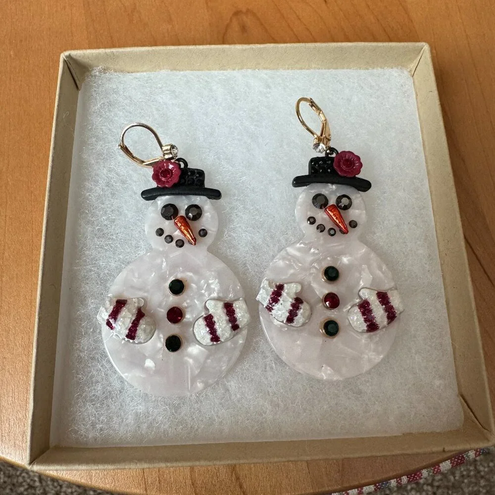 Betsey Johnson Snowman Drop Earrings w/Lever Backs